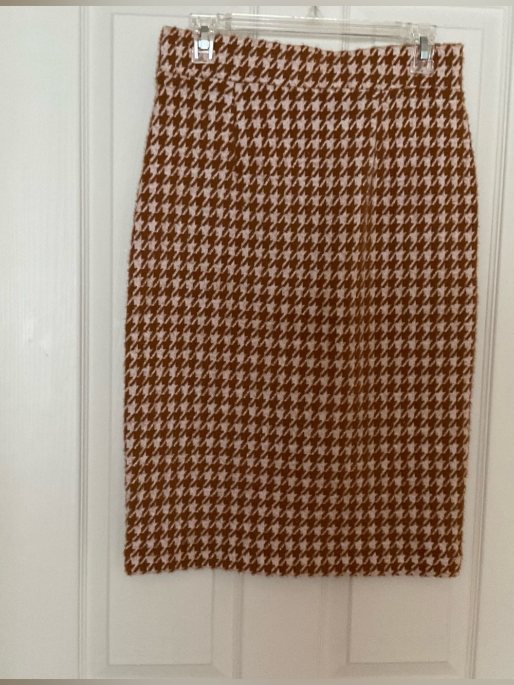 Ann Taylor Brown and White Houndstooth Pencil Skirt